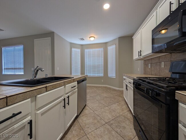 Building Photo - 2773 Echo Springs St