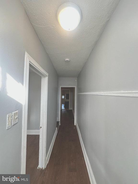 Building Photo - 30 Asbury St