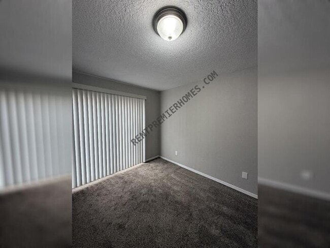 Building Photo - 12421 Acadia Ct