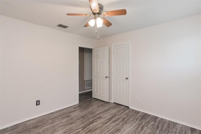 Building Photo - 1444 Sun Breeze Dr