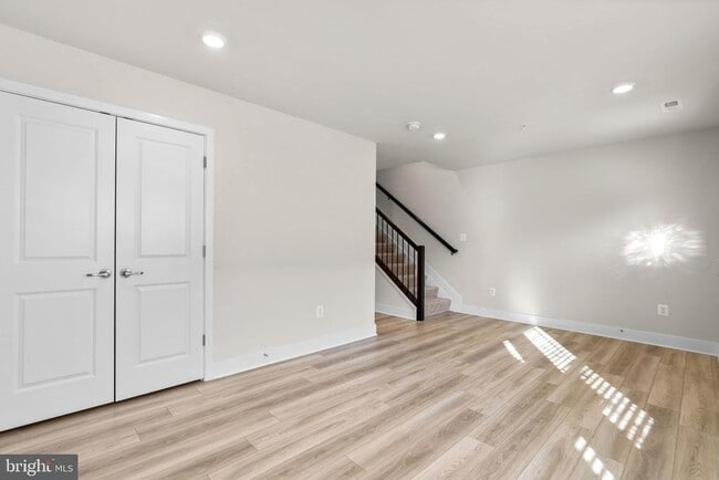 Building Photo - 311 Lentic Ln