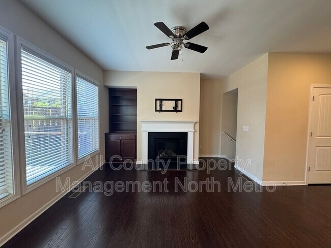 Building Photo - 837 Ivy Vine Pl