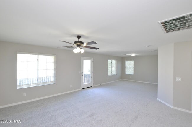 Building Photo - 971 S Brewer Dr