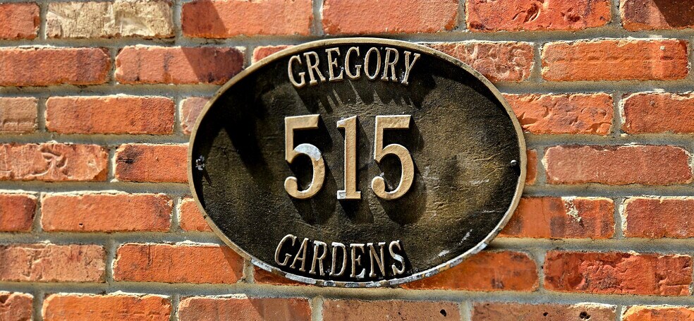 Building Photo - 515 Gregory Ave