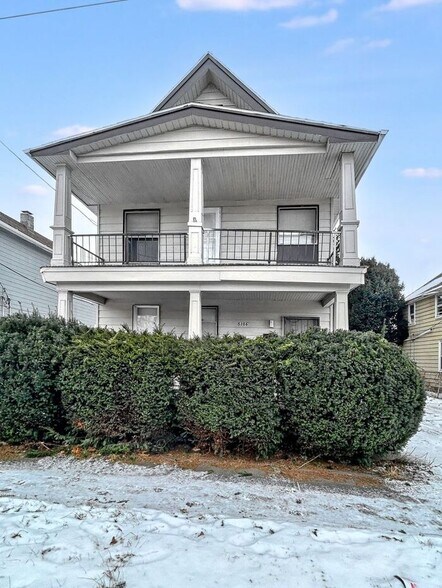 Primary Photo - 5806 Bonna Ave
