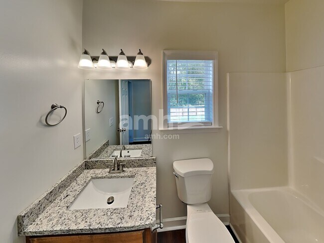 Building Photo - 3047 Romain Trail