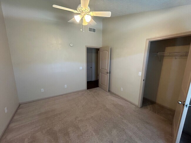 Building Photo - 20922 Harbor Ln
