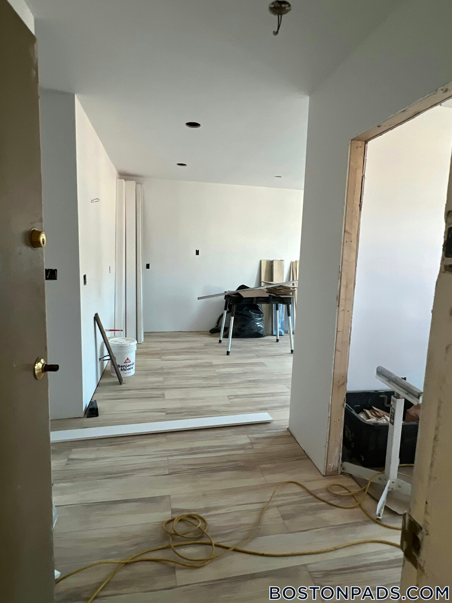 Building Photo - 883 Huntington Ave