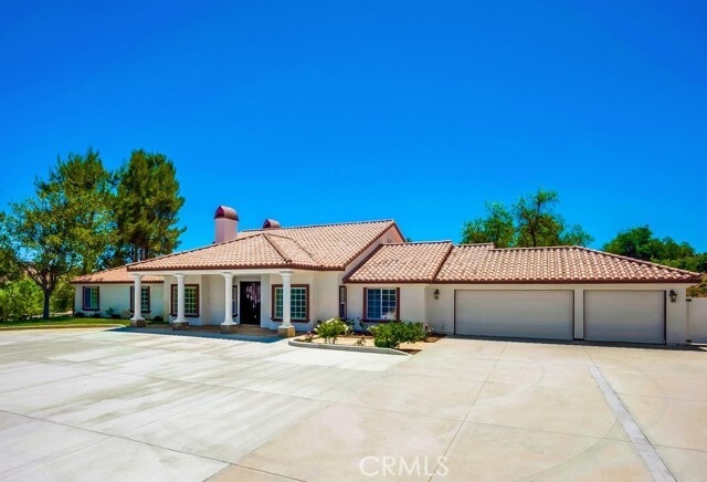 Building Photo - 39555 Ave Bonita