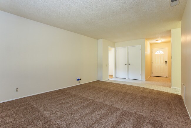 Building Photo - 2772 Sargent Ave