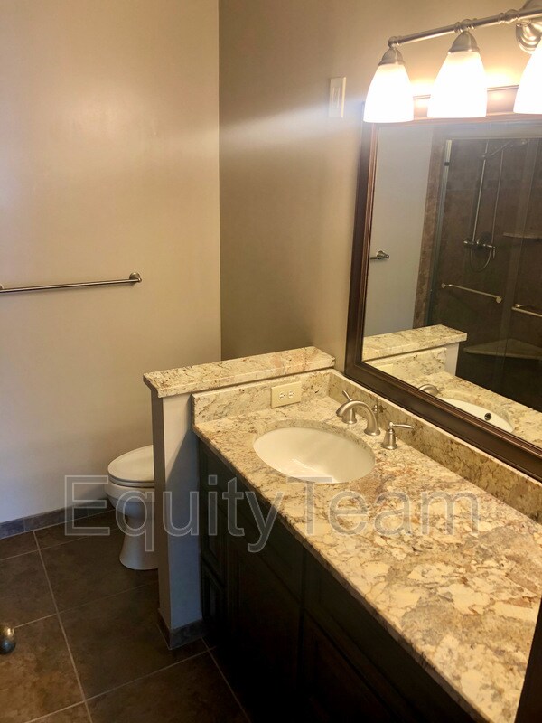 Building Photo - 7404 Timberview Dr