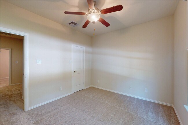 Building Photo - 30 Deer River Cir