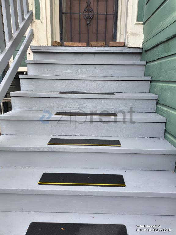 Building Photo - Unit