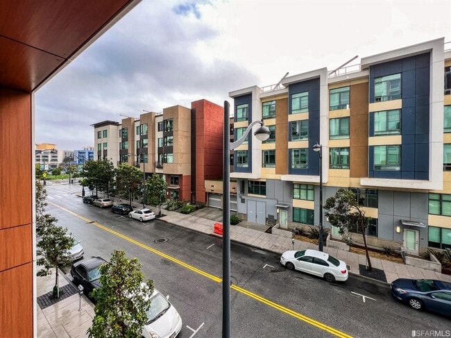 Building Photo - 718 Long Bridge St