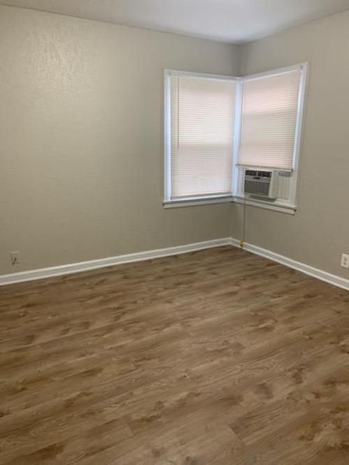 Building Photo - 2617 E Stadium Dr