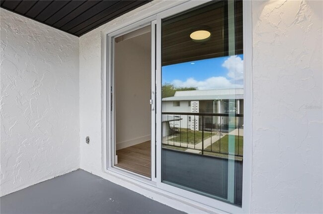 Building Photo - 4460 Oakley St