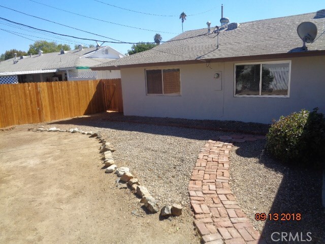 Building Photo - 28813 Snead Dr