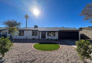 Building Photo - 3839 E Friess Dr