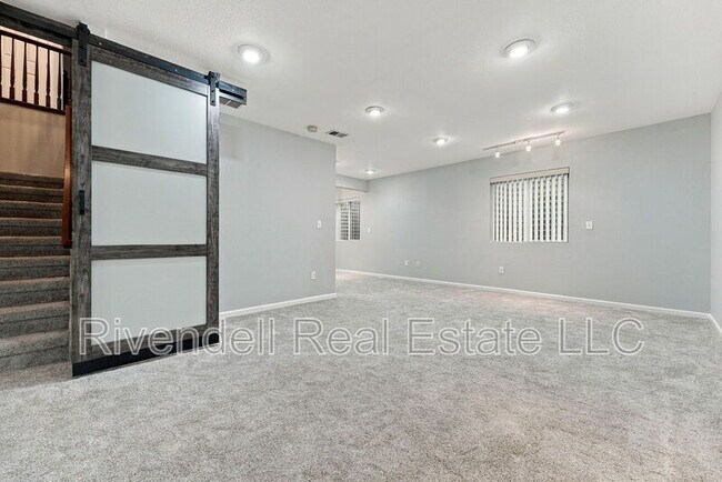 Building Photo - 4483 Applecrest Cir