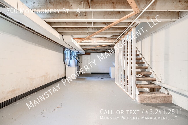 Building Photo - 700 Montgomery St