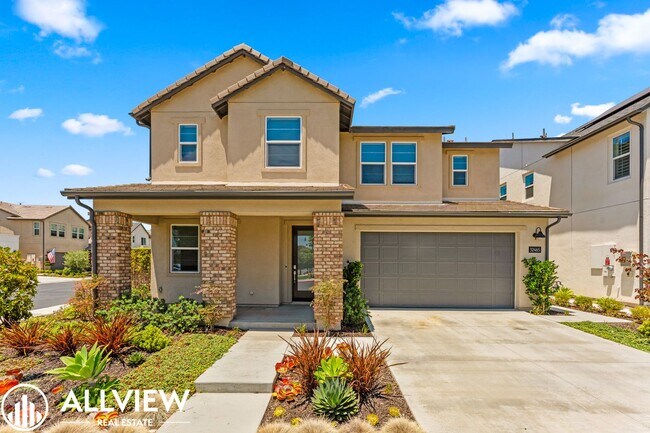 Building Photo - Modern Luxury Living at The Farm in San Juan Capistrano