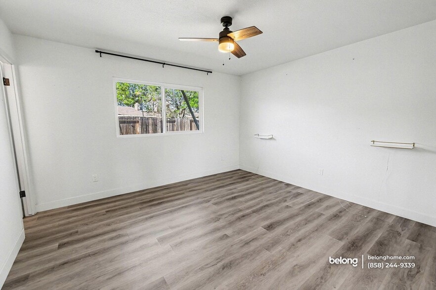 Building Photo - 201 Dorothy Ct