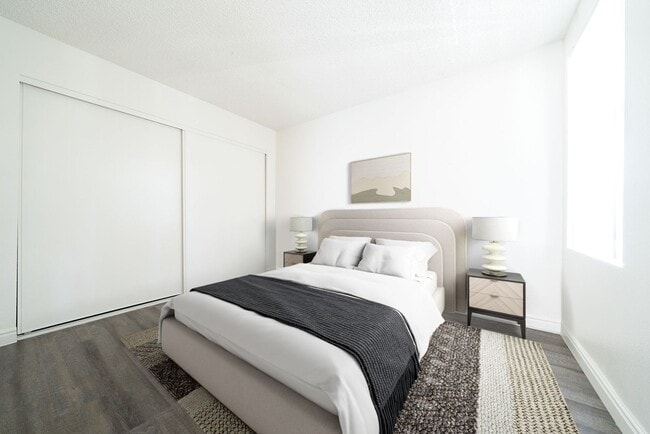 Interior Photo - Casa De Flores