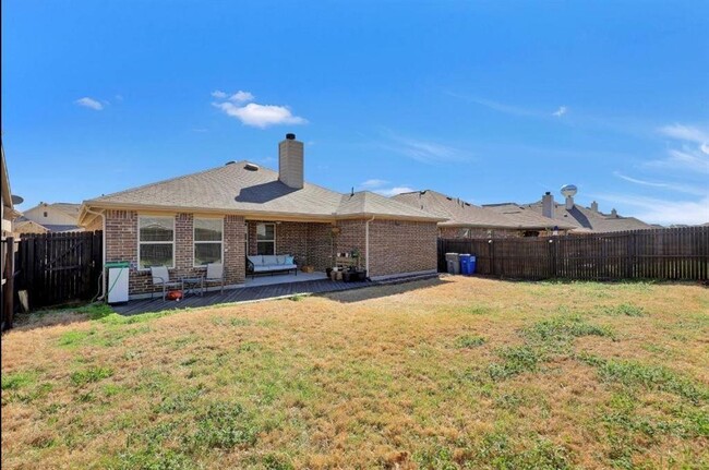 Building Photo - 11701 Summer Springs Dr