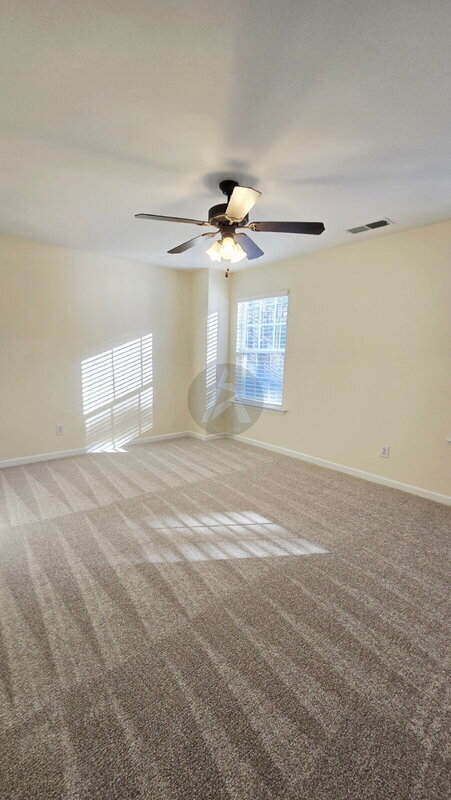 Building Photo - 4704 Liberty Square Dr