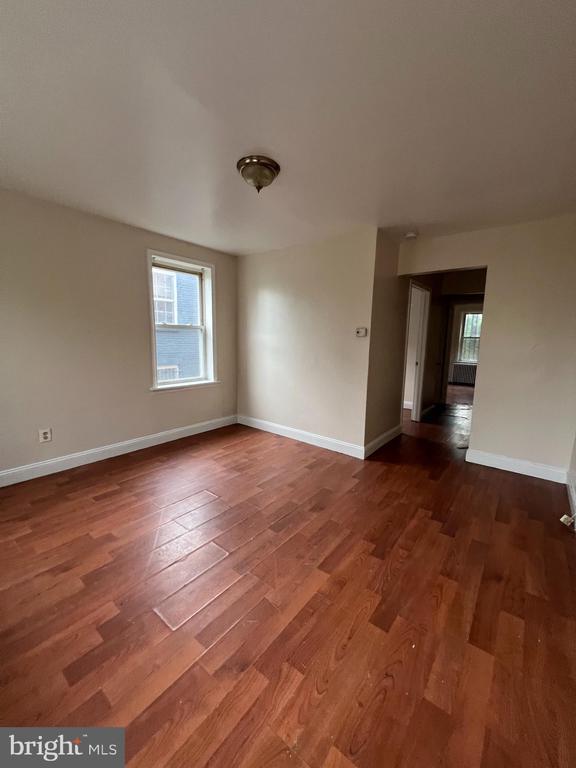 Building Photo - 38 Galveston Pl SW