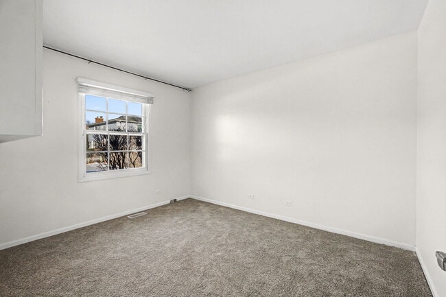 Building Photo - 1315 Jane Ave