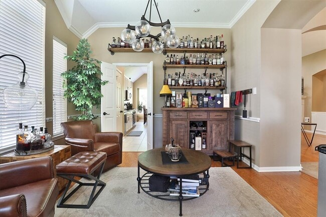 Building Photo - 8414 Green Valley Dr