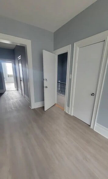 Building Photo - 436 73rd St