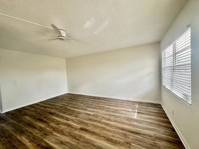 Building Photo - 3080 Cornwall D