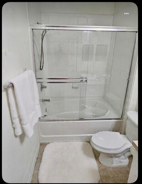 Building Photo - 11434 Jasper Kay Ter