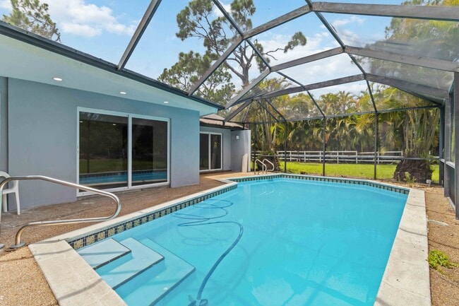 Building Photo - 3699 Liberty Square