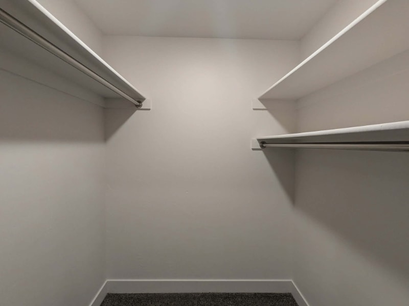 Building Photo - 1760 N 400 E