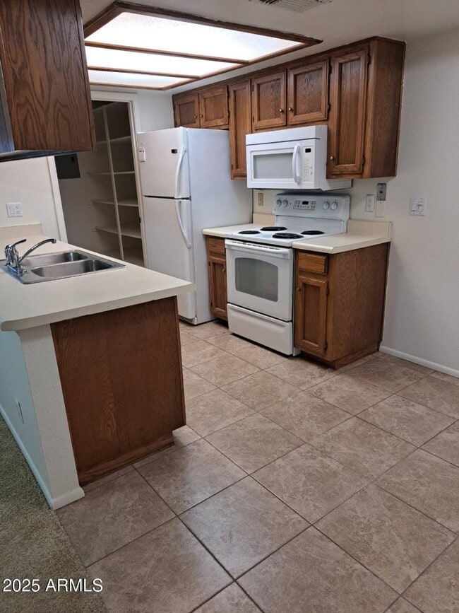 Building Photo - 520 N Stapley Dr