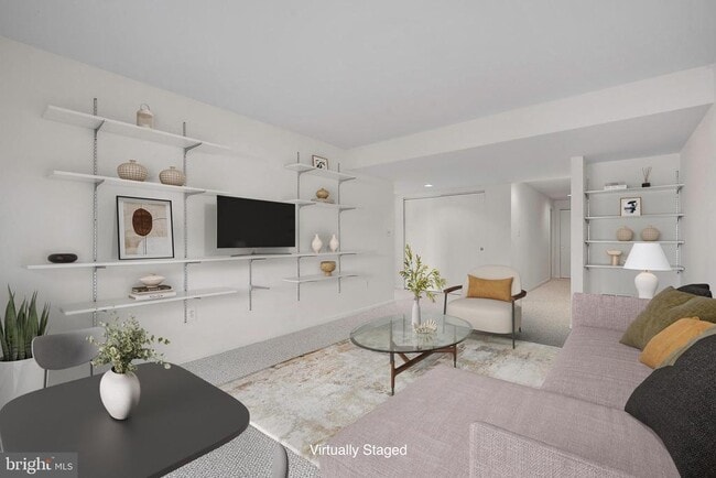 Building Photo - 2006 Lakebreeze Way