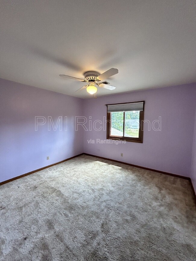 Building Photo - 613 Rebel Ridge Rd