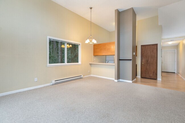 Building Photo - Charming 1 Bed 1 Bath Condo in Mercer Island