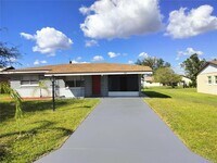 Building Photo - 215 Lark Ave