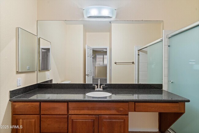Building Photo - 11375 E Sahuaro Dr