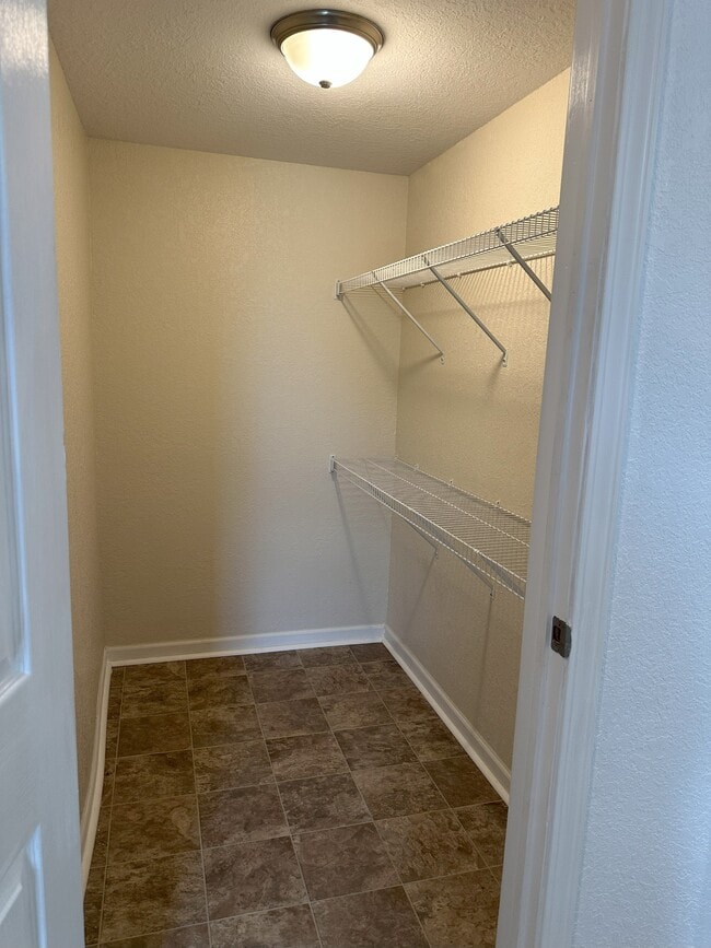 Building Photo - 2909 Travis St