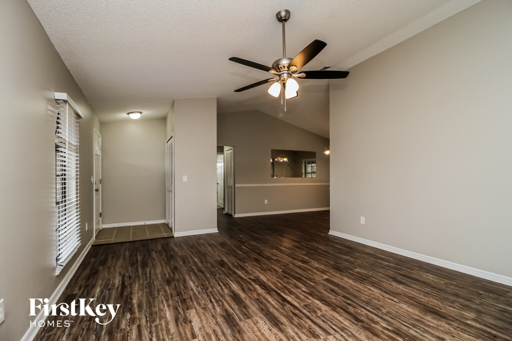 Building Photo - 836 Sylvia Dr