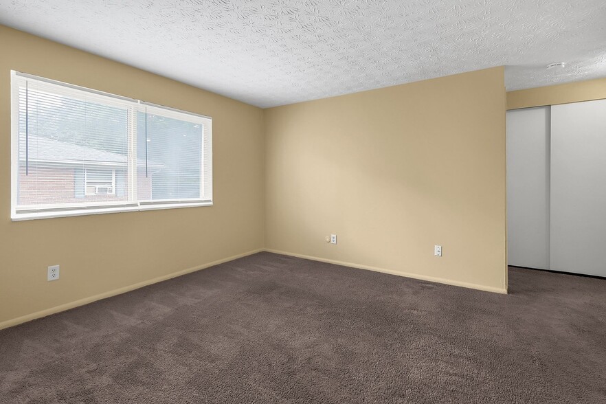 Building Photo - 3011 Markham Rd