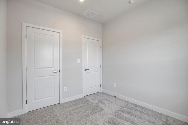 Building Photo - 4504 Dandelion Lp