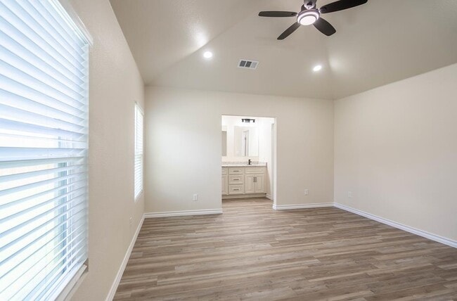 Building Photo - 3602 El Cajon Ave