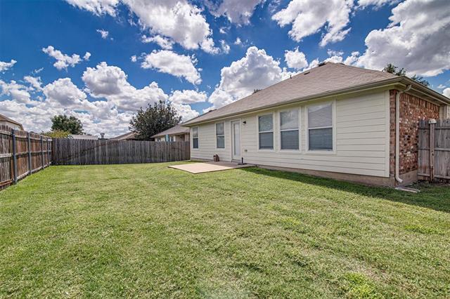 Building Photo - 1112 Emerson Dr