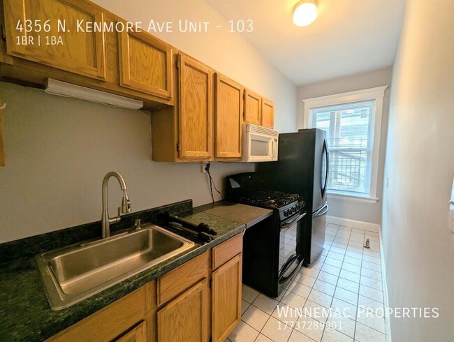 Building Photo - 4356 N Kenmore Ave